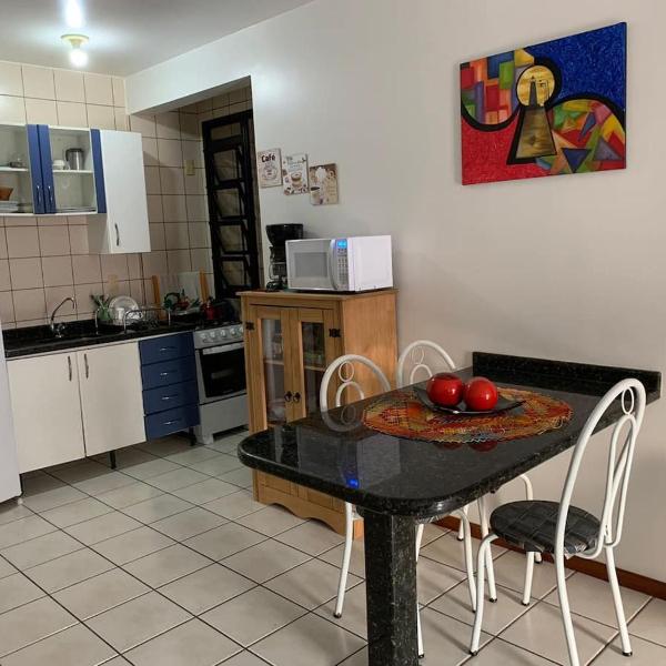 Apartamento 2 dorm - 1 quadra do mar - Foto 4