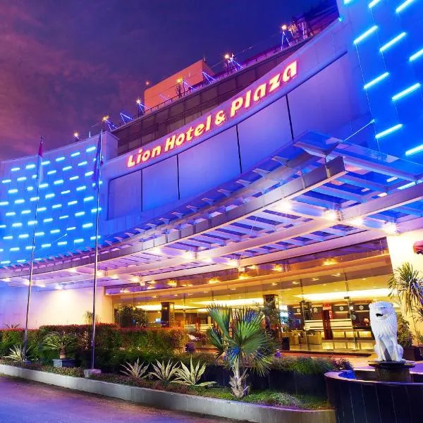 Lion Hotel & Plaza: Tateli şehrinde bir otel