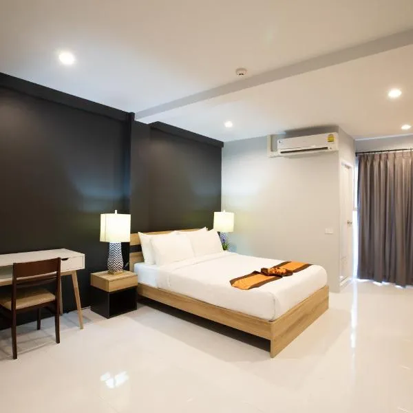 185@Surawong Residence, hotel i Bangkok