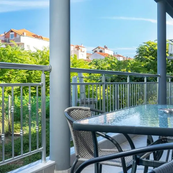 Kentrikon Rooms III, hotel in Limenaria