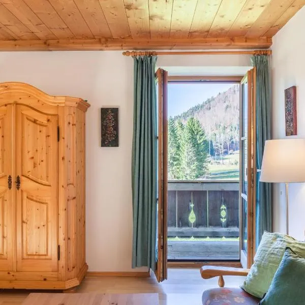 Ferienwohnung Karwendelblick, hotel v mestu Jachenau