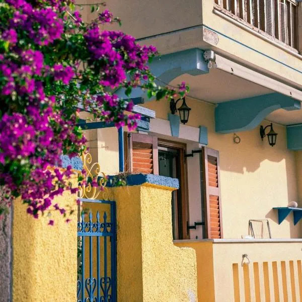Beautiful house in Aegina, hotell i Éjina (by)