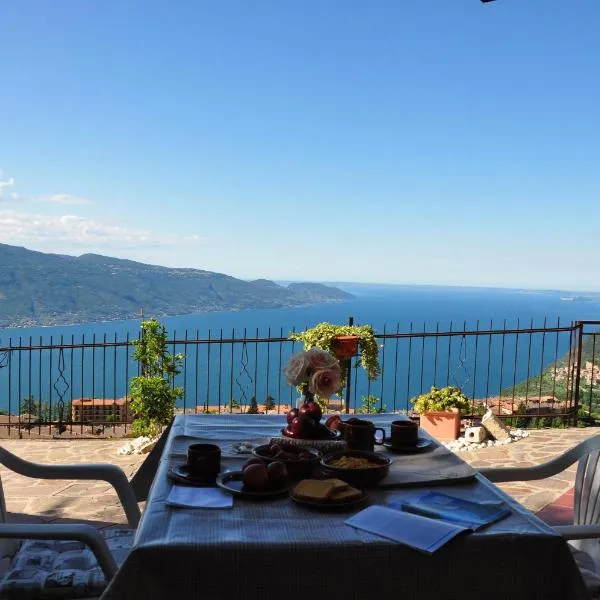 Stella del Garda 2 con terrazza, hotel v destinaci Tignale