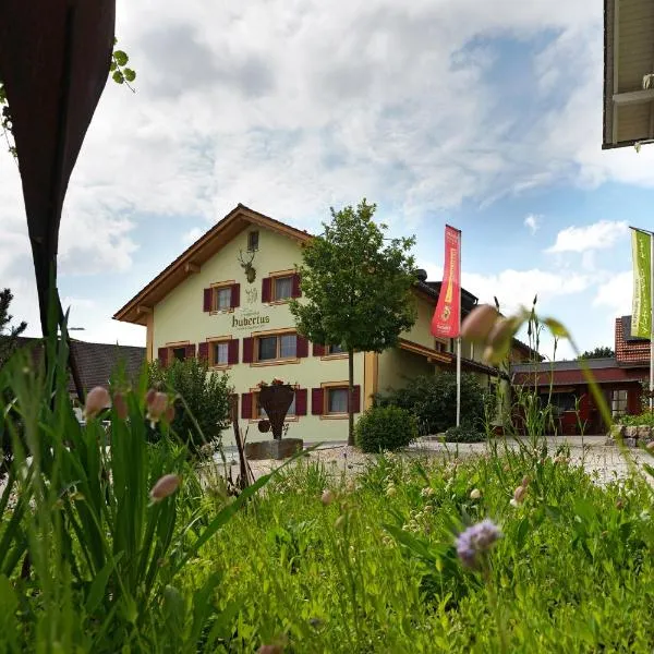 Landgasthof Hubertus - Braugasthof und Wellnesshotel im Allgäu, hotell i Aitrang