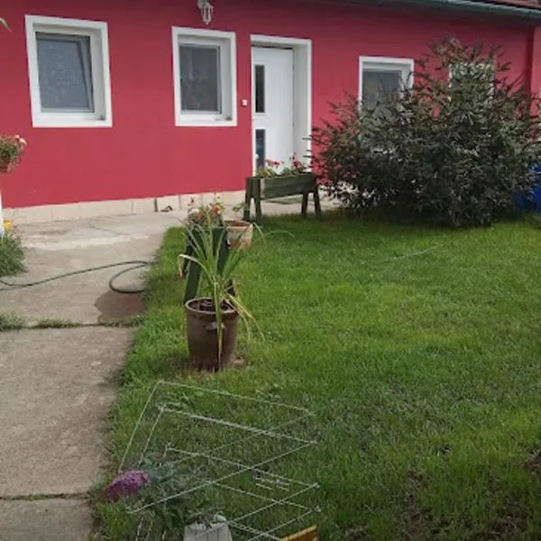 Dvorek tety Madly, hotel v destinaci Chotěšov