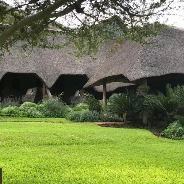Ithaba Falls Guest Farm Farm L59, Buffelsvley, Burgersfort, 1150, hotel v destinaci Boerboomskraal