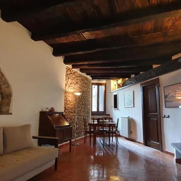 casa vacanze belvedere, hotel u gradu 'Sermoneta'