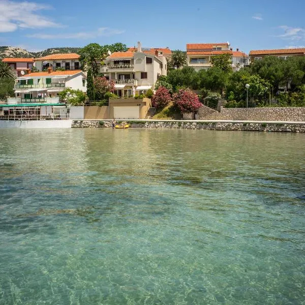 Villa Jadrana, hotell i Otok Rab