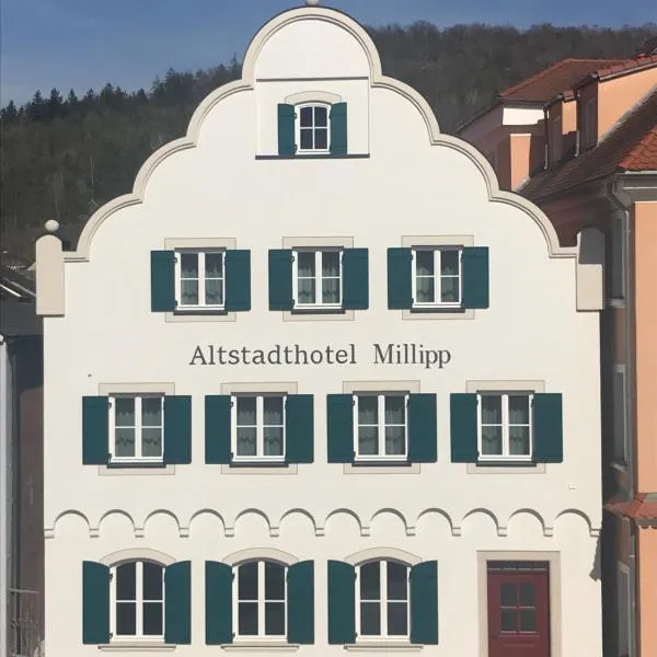 Altstadthotel Millipp、バイルングリースのホテル
