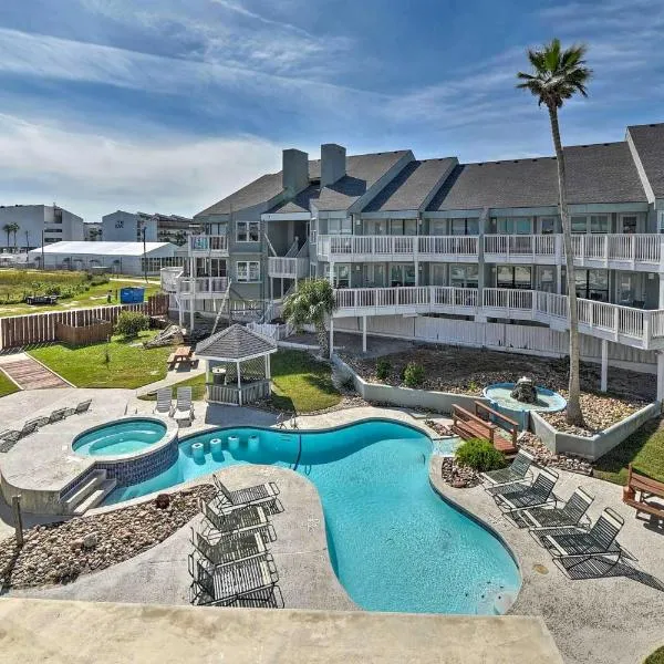 Pool w/ Spa! Beachfront Condo in Port Aransas, hotel in Mustang Beach