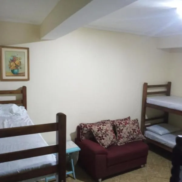 Mayda hostel, hotel v destinaci Praia Grande