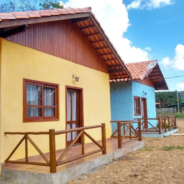 Chalé Águas Claras, hotel sa Araúna