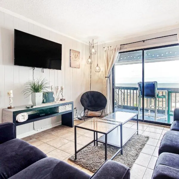 Cherry Grove Retreat & Sea Cabin، فندق في ميرتل بيتش