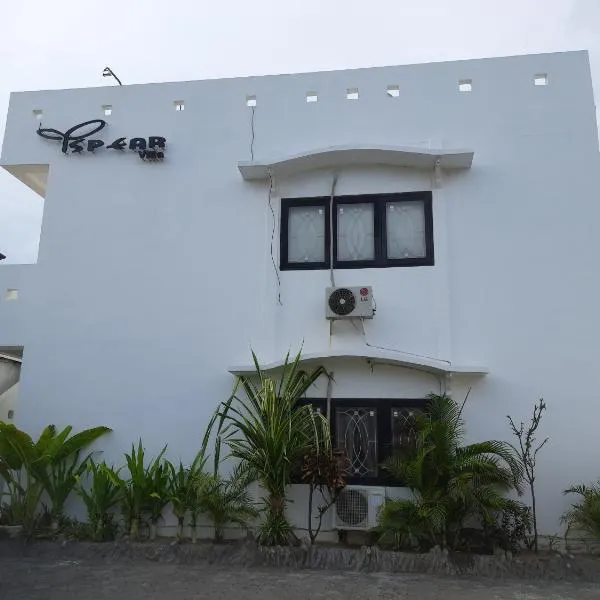 ๋ถ๋ฐฉ์ ์์นํ ํธํ
Spear Villa