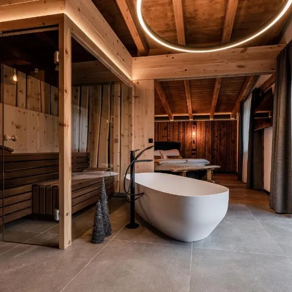 Nidaris - Luxury Private Spa Suites, hotel v Malè
