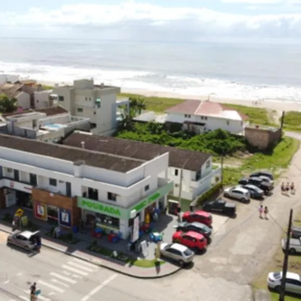 Pousada Verdes Mares guaratuba, hotel v destinaci Guaratuba