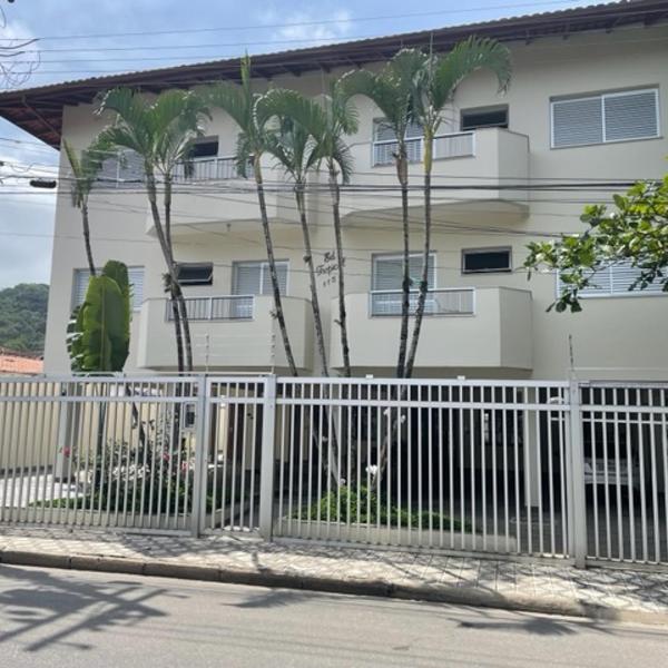 Apartamento com 3 quartos em Itagua