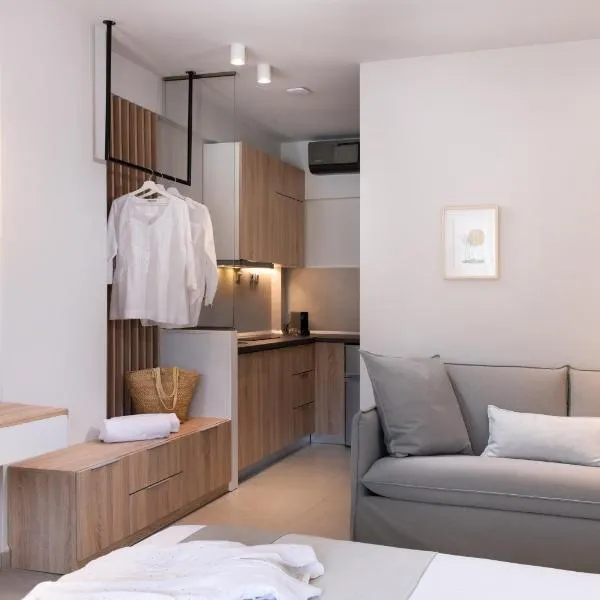 Afros Suites, hotel v destinaci Olympiada