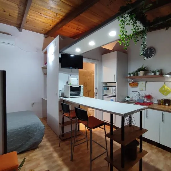 Apartamento 2, Chalet Manzano a 15" de Sevilla, a 30" del Aeropuerto de Sevilla, hotel v destinaci Villanueva del Ariscal