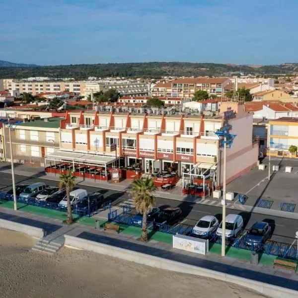 Logis Hôtel & Restaurant Mediterranee, hotel v destinácii Port-la-Nouvelle