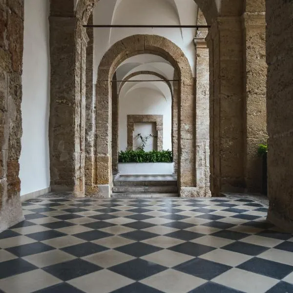 PALAZZO SANTAMARINA Luxury Suite & Spa、パレルモのホテル