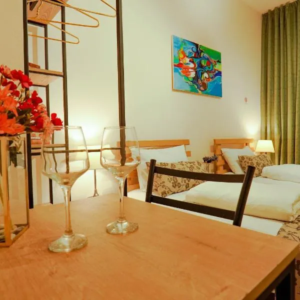 Check-In Hotel, hotel u gradu Tbilisi City