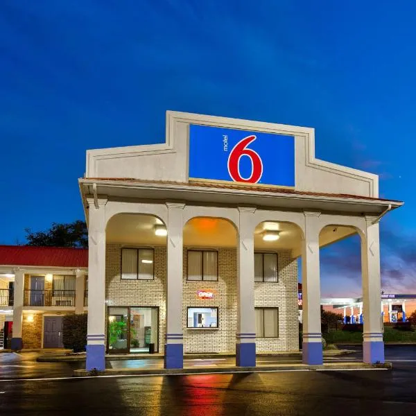 Motel 6-Cookeville, TN, hotel v destinaci Cookeville
