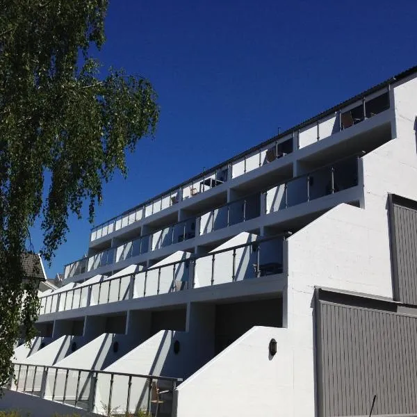 Hamresanden Resort, hotel in Høvåg