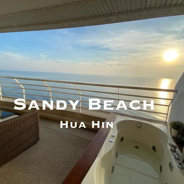 Sandy Beach Condo 17D, hotel en Cha-am