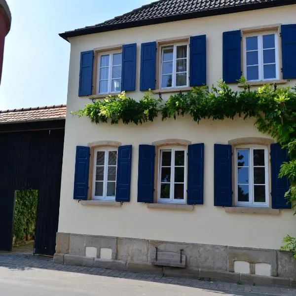 Gästehaus & Weingut GEHRIG, hotel a Weisenheim am Sand