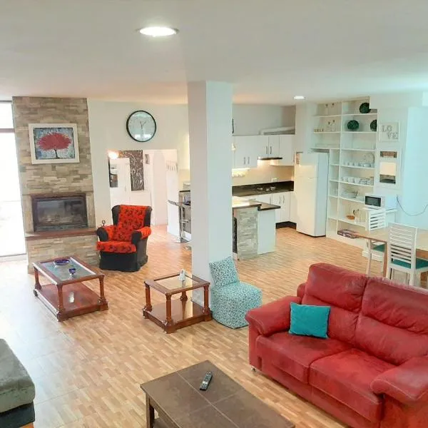 LA CASA DE LA PINTORA DE CAZORLA,ideal para familias y grupos grandes, hôtel à Cazorla
