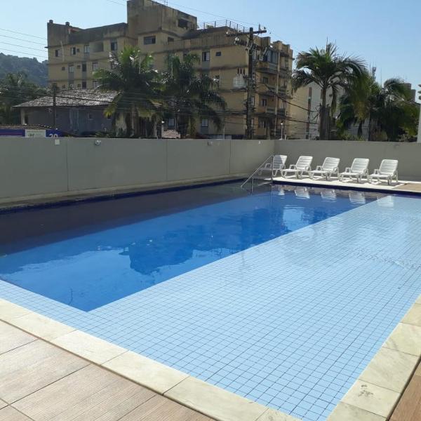 Apartamento 500m Praia da Enseada Guarujá varanda e vaga de garagem