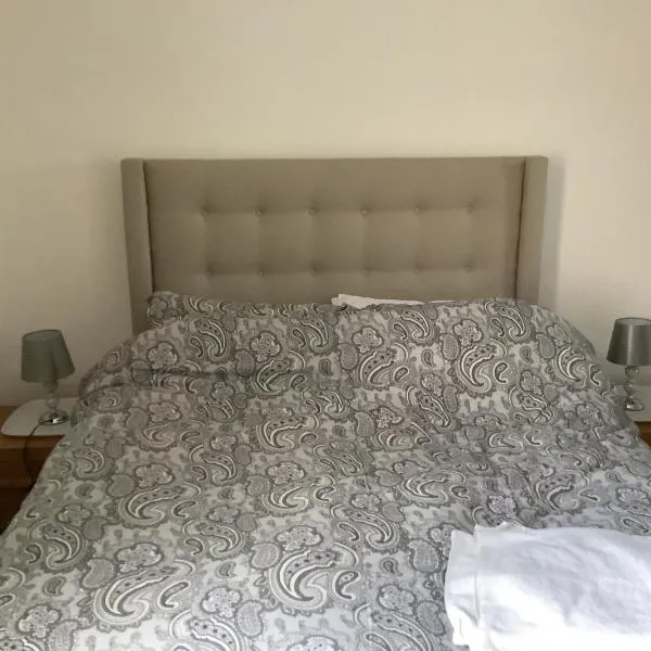 Ashton Sallys’s, hotel a Stalybridge