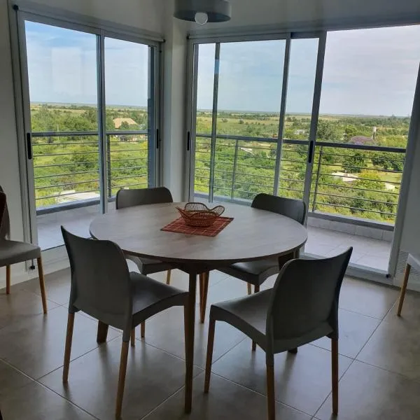 Departamento con vista al río, hotel in Victoria