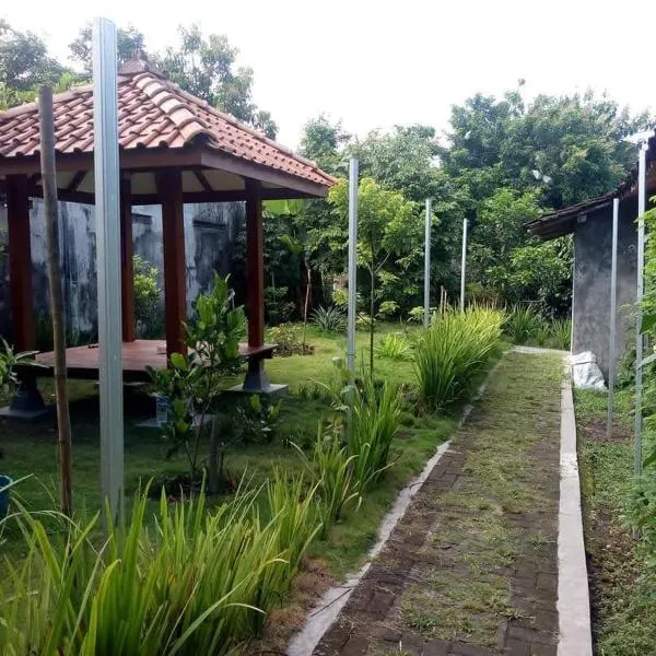 Pendopo Kayuwanan Syariah Near Terminal Giwangan, hotel in Yogyakarta