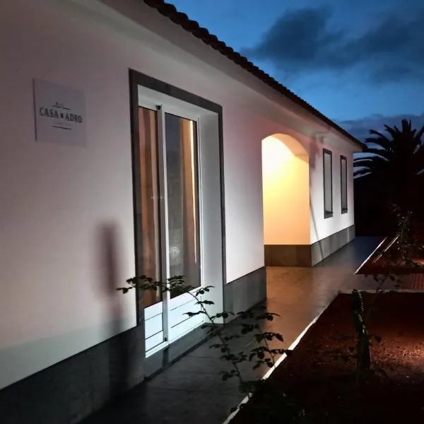 CASA DO ADRO -GRANEL, hotel en Nordeste