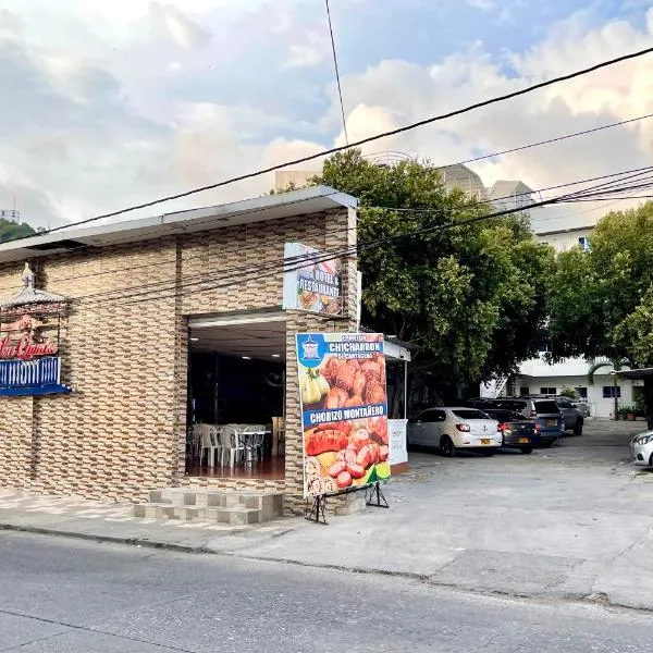 Hotel Y Restaurante La Quinta, ξενοδοχείο σε El Cortijo