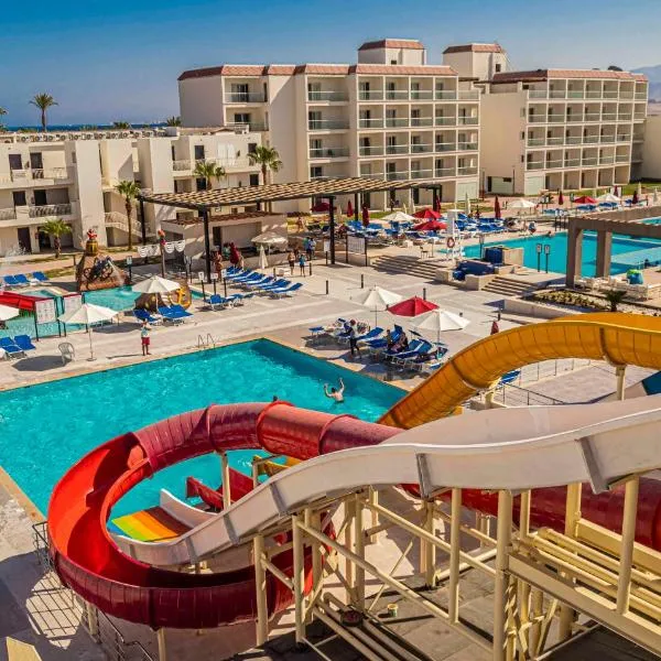Amarina Abu Soma Resort & Aquapark, hotel in Safaga