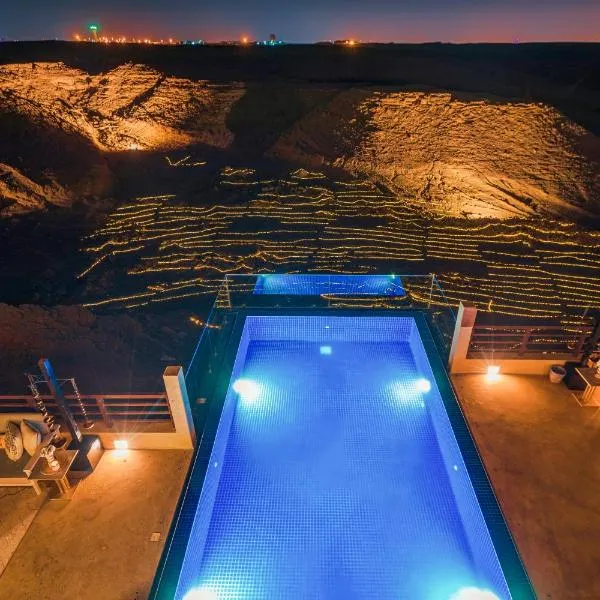 The Cliff Resort, hotell i Al Jubaylah
