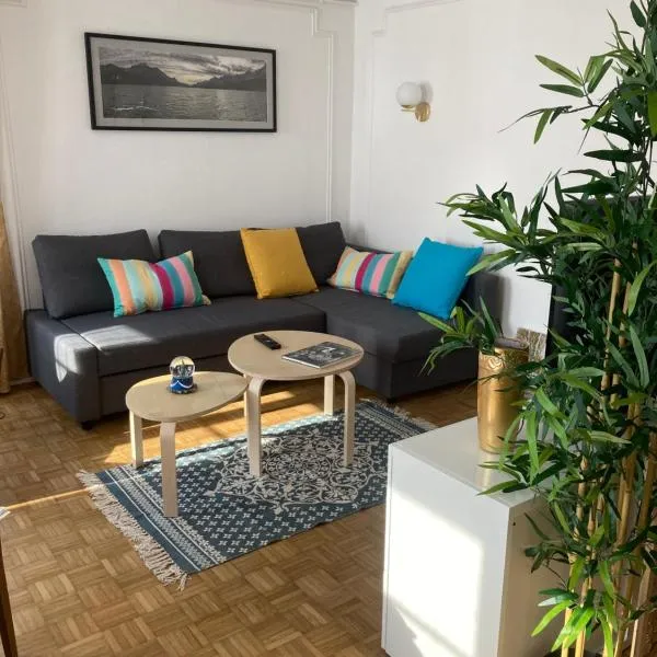 TANGO appartement de charme calme 75m2 6 pers,2 chambres,patio, hôtel à Mulhouse