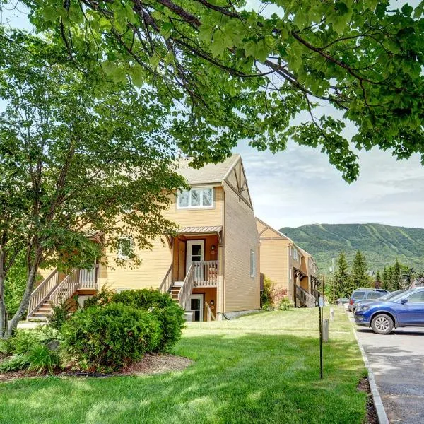 condo sainte-anne, hotel in Beaupré