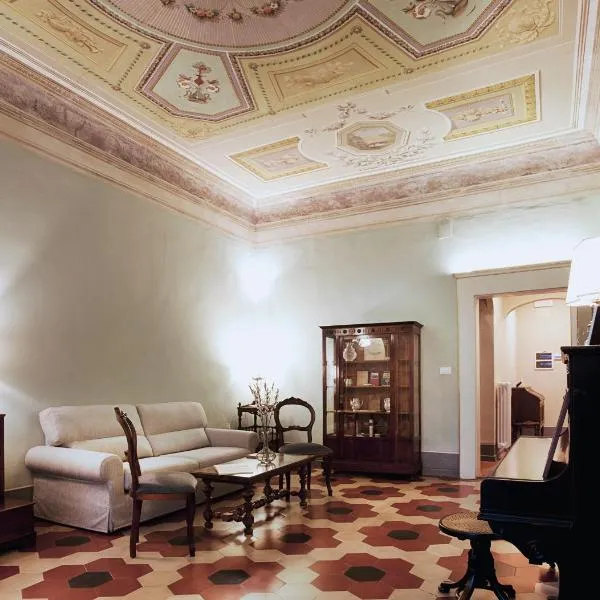Almadelena Guest House, hotel v destinaci Pisa