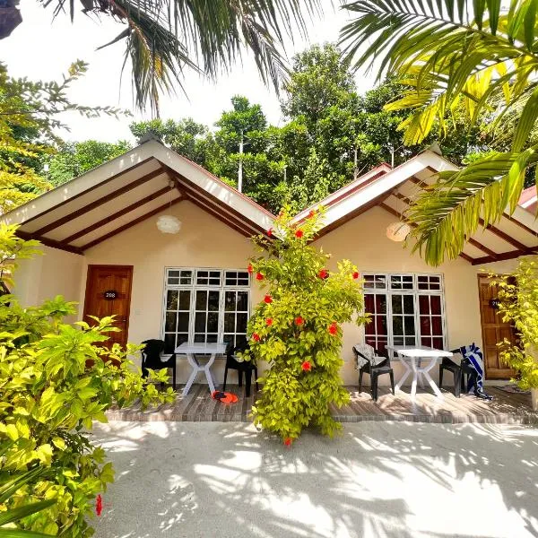 Manta Stay Thoddoo, Maldives, hotel v destinaci Thoddoo