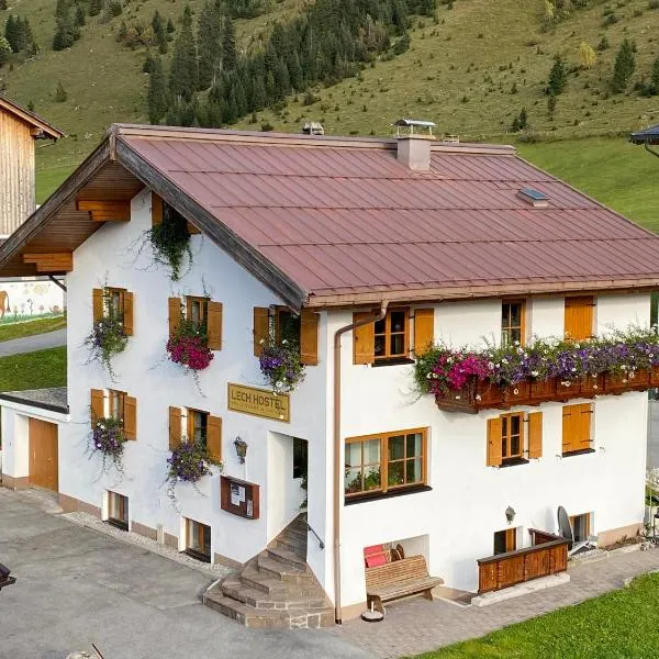 Lech Hostel, hotel v destinaci Lech am Arlberg