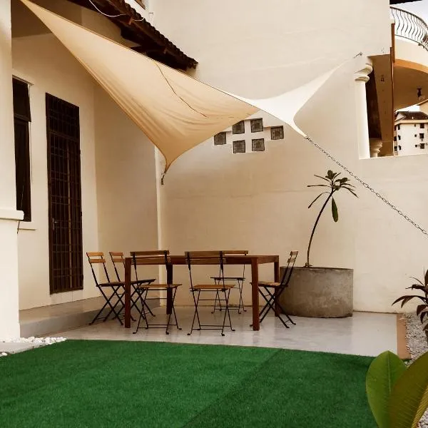 Pinang Beach Cottage @ Ferringhi, hotel v destinaci Batu Feringgi