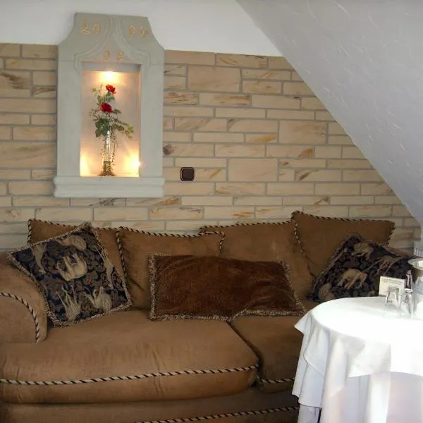 Elegant-Hotel "Zur Burg", hotell sihtkohas Posterstein