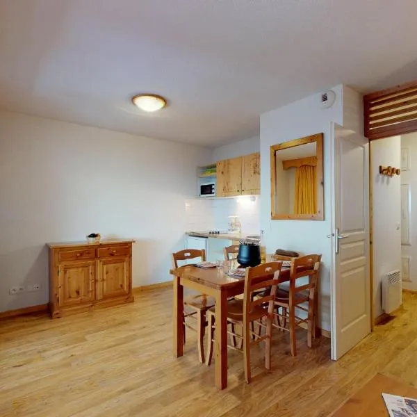 Vercors 2 052-FAMILLE & MONTAGNE studio 4 pers, hotel v mestu Chamrousse