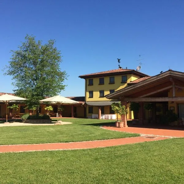 Corte all'Olmo, hotel v destinaci Ca' di David