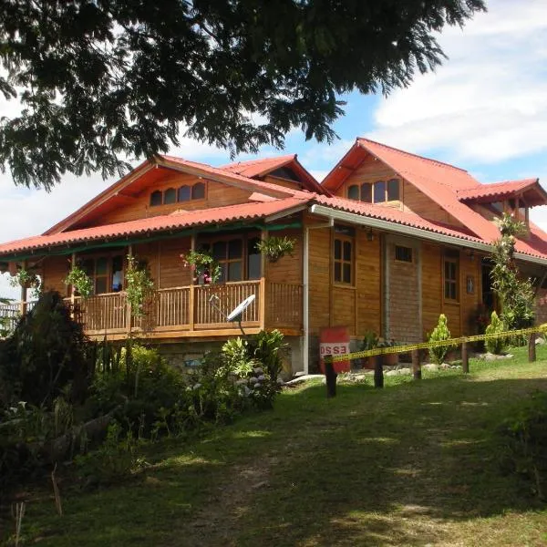 Finca Chalet La Tawa, Hotel in Tres Esquinas