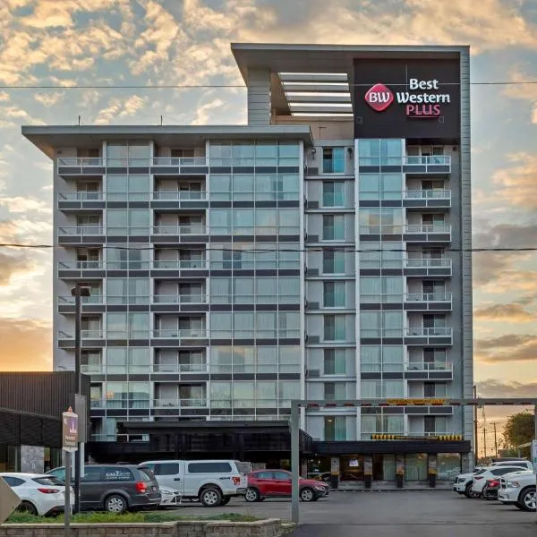 Best Western Plus Gatineau-Ottawa Downtown, hotel in Deschênes